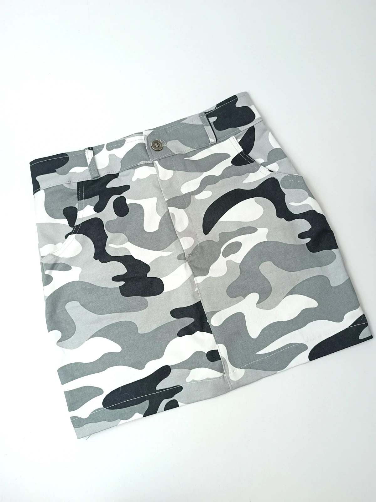 Falda camuflada 