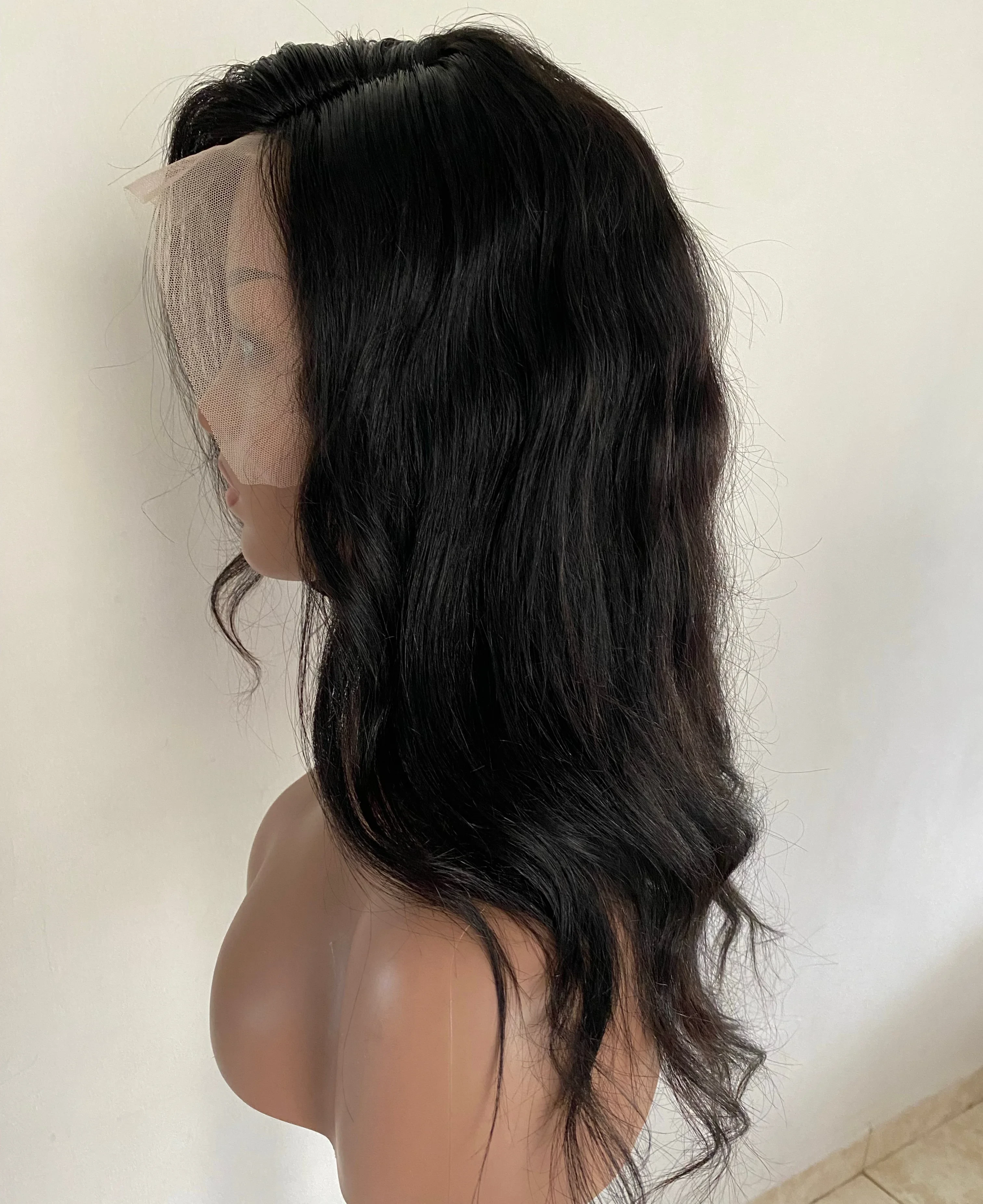 Peluca 16”, frontal lace 13x4,  150% densidad  4