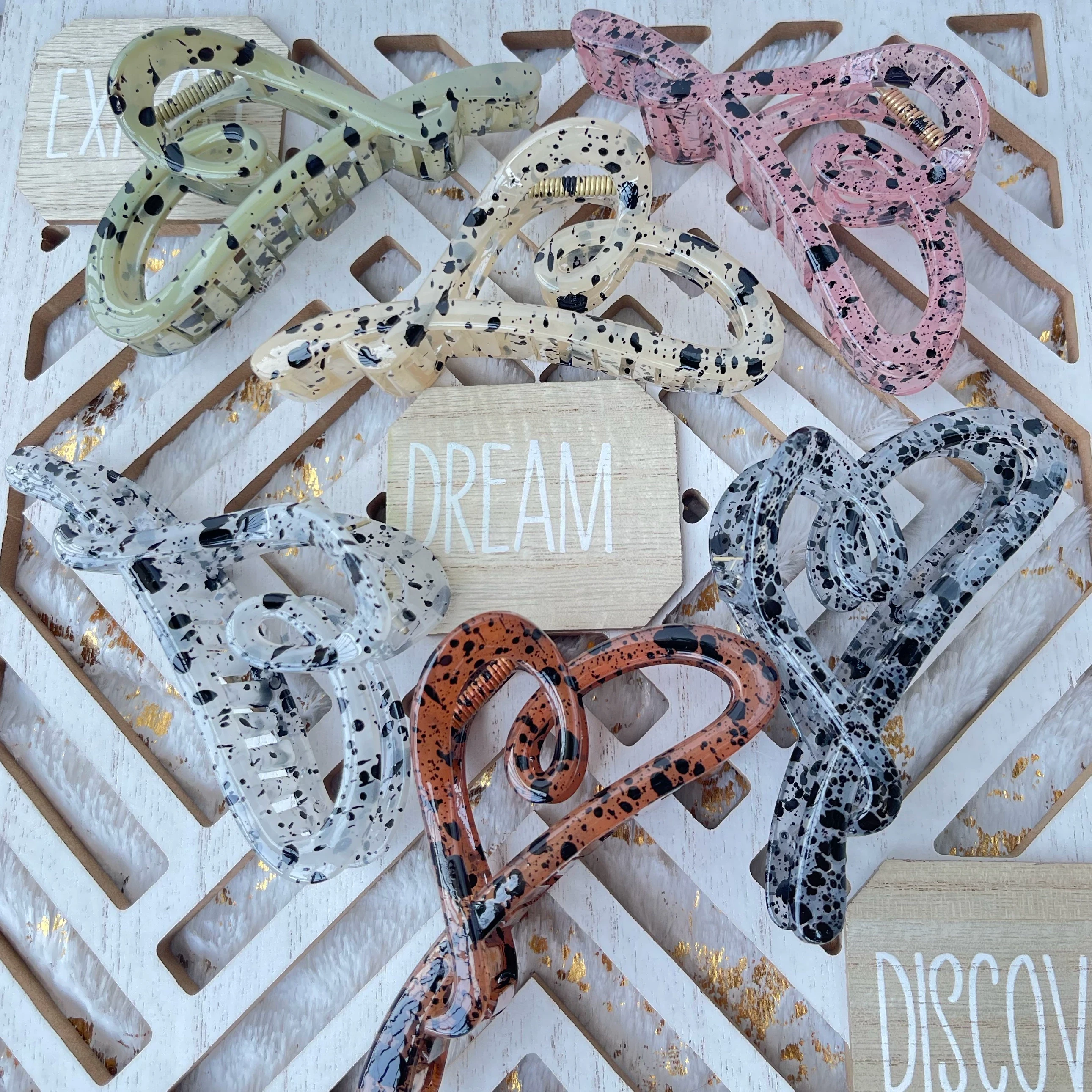 PINZA PARA CABELLO CORAZON