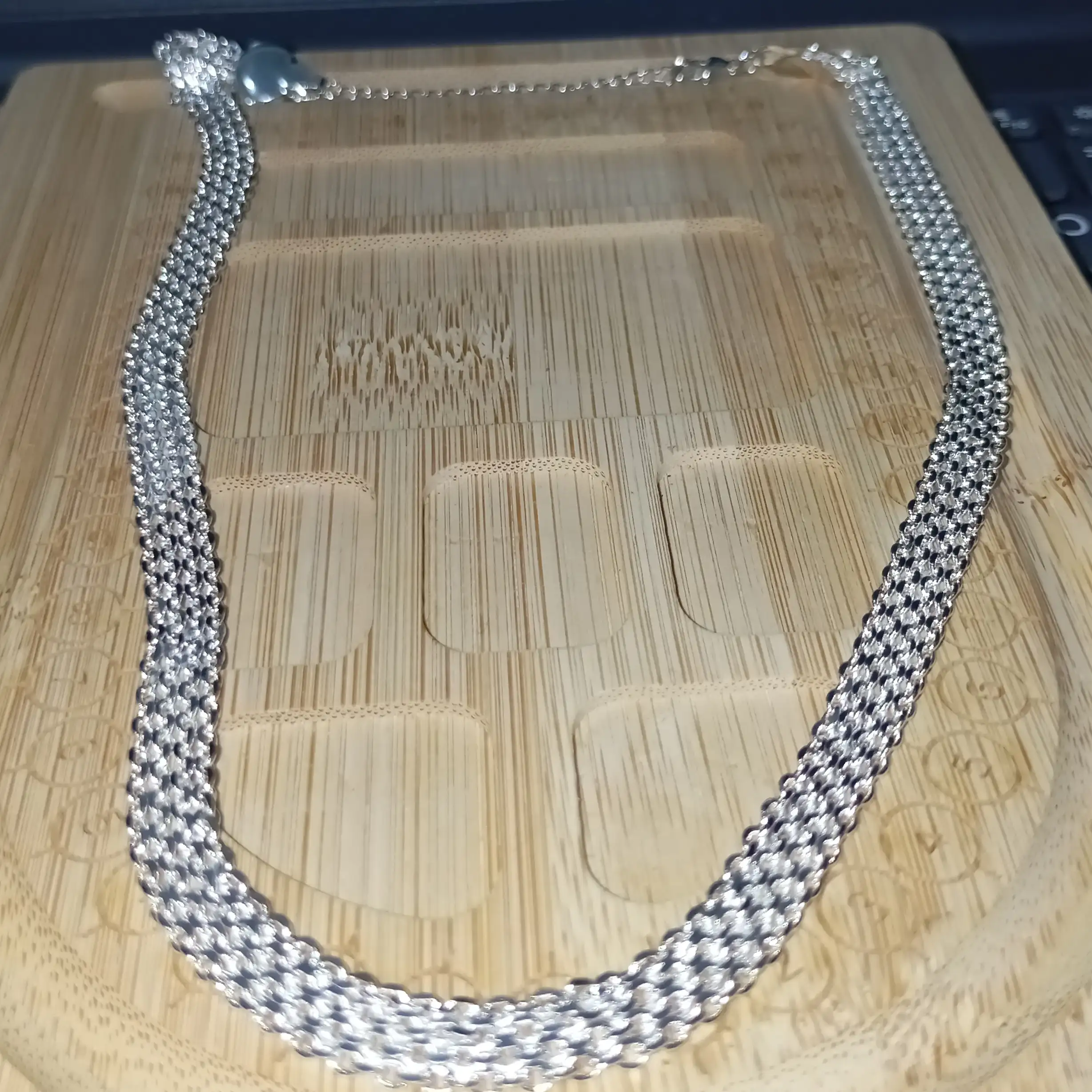 Pulsera de Cadena Tejida Única en Plata de Ley  2