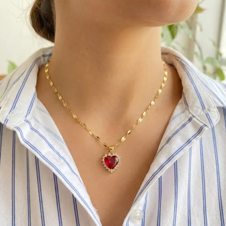 Cadena Y Dije En Acero Con Piedra Circon De Corazon Rojo 3