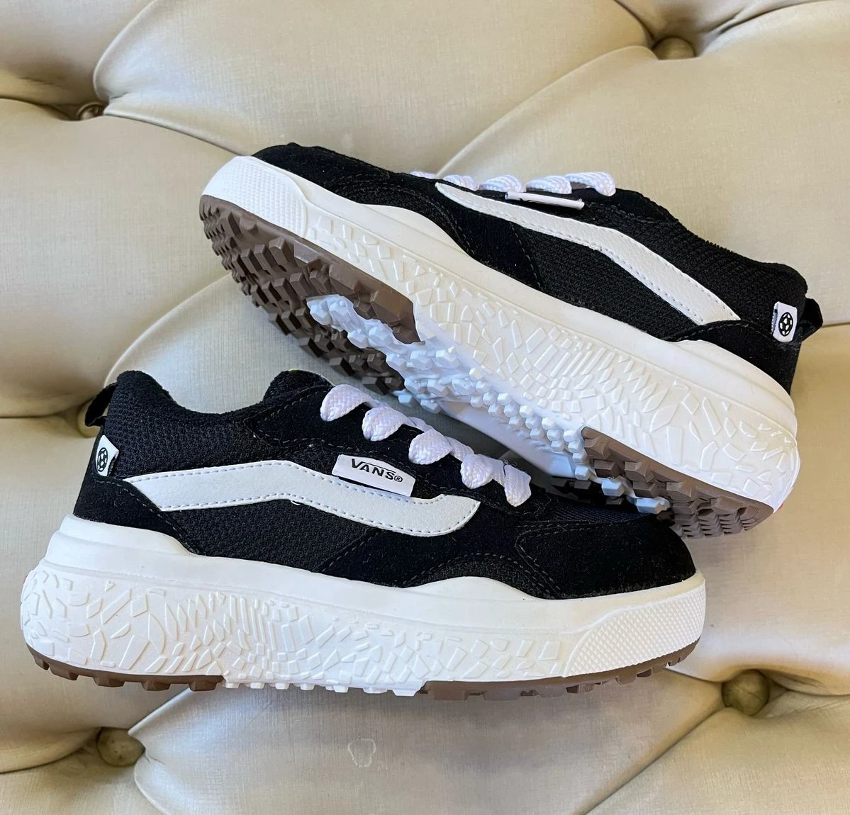 TÊNIS VANS ULTRARANGE