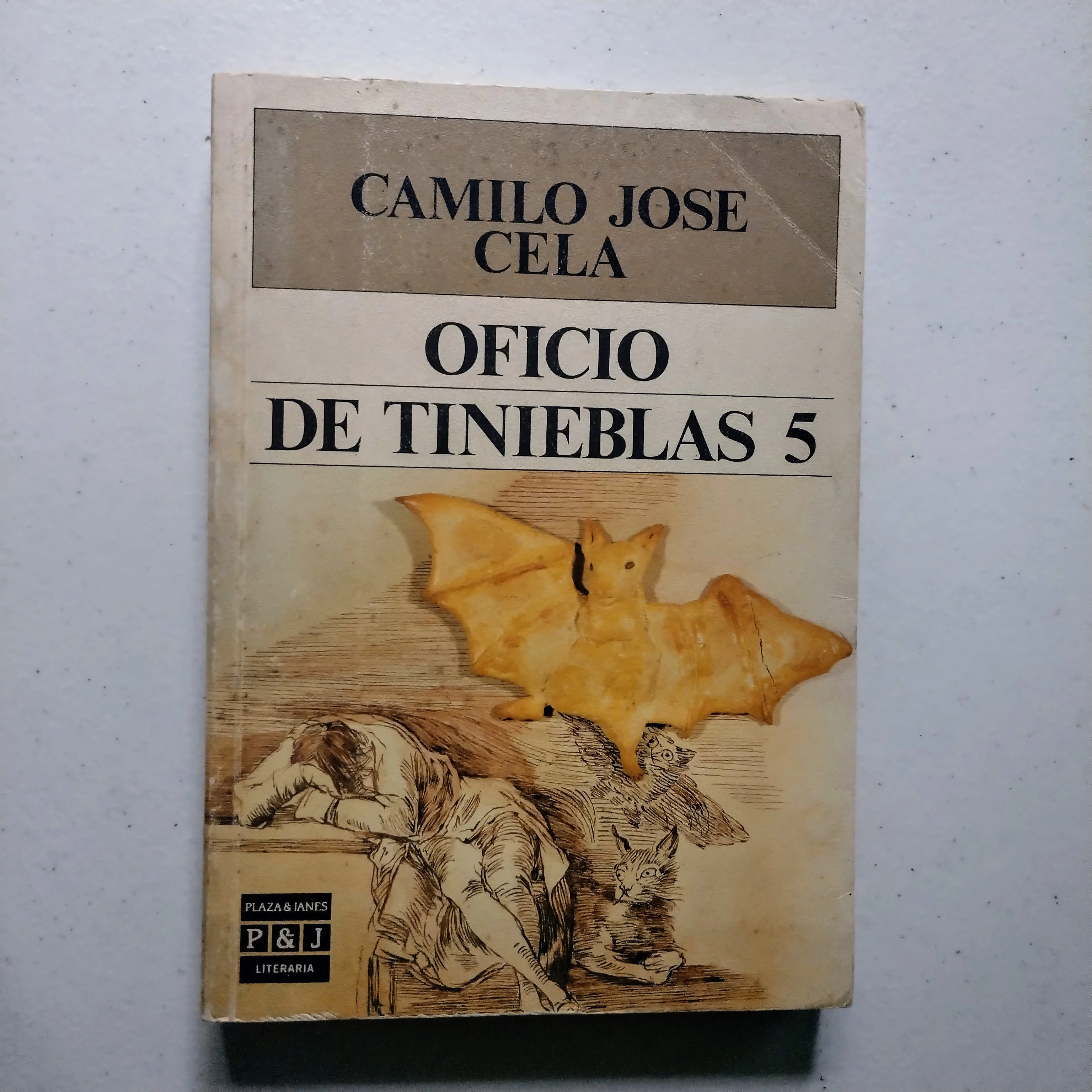 Oficio de tinieblas 5, Camilo José Cela, usado 