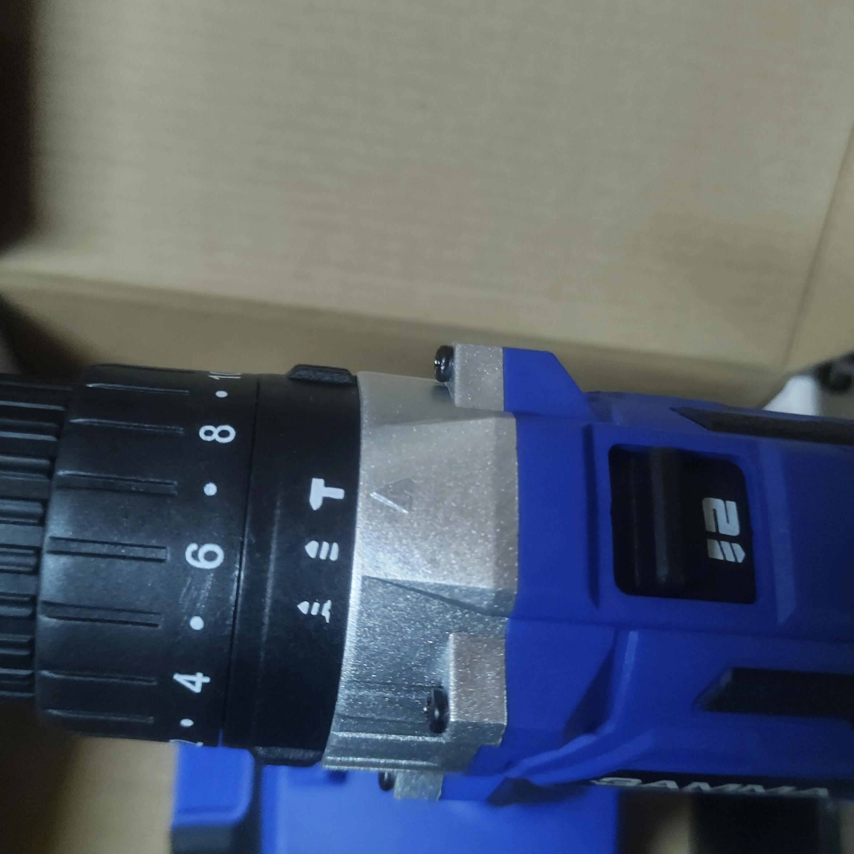 TALADRO ATORNILLADOR A BATERÍA 13MM