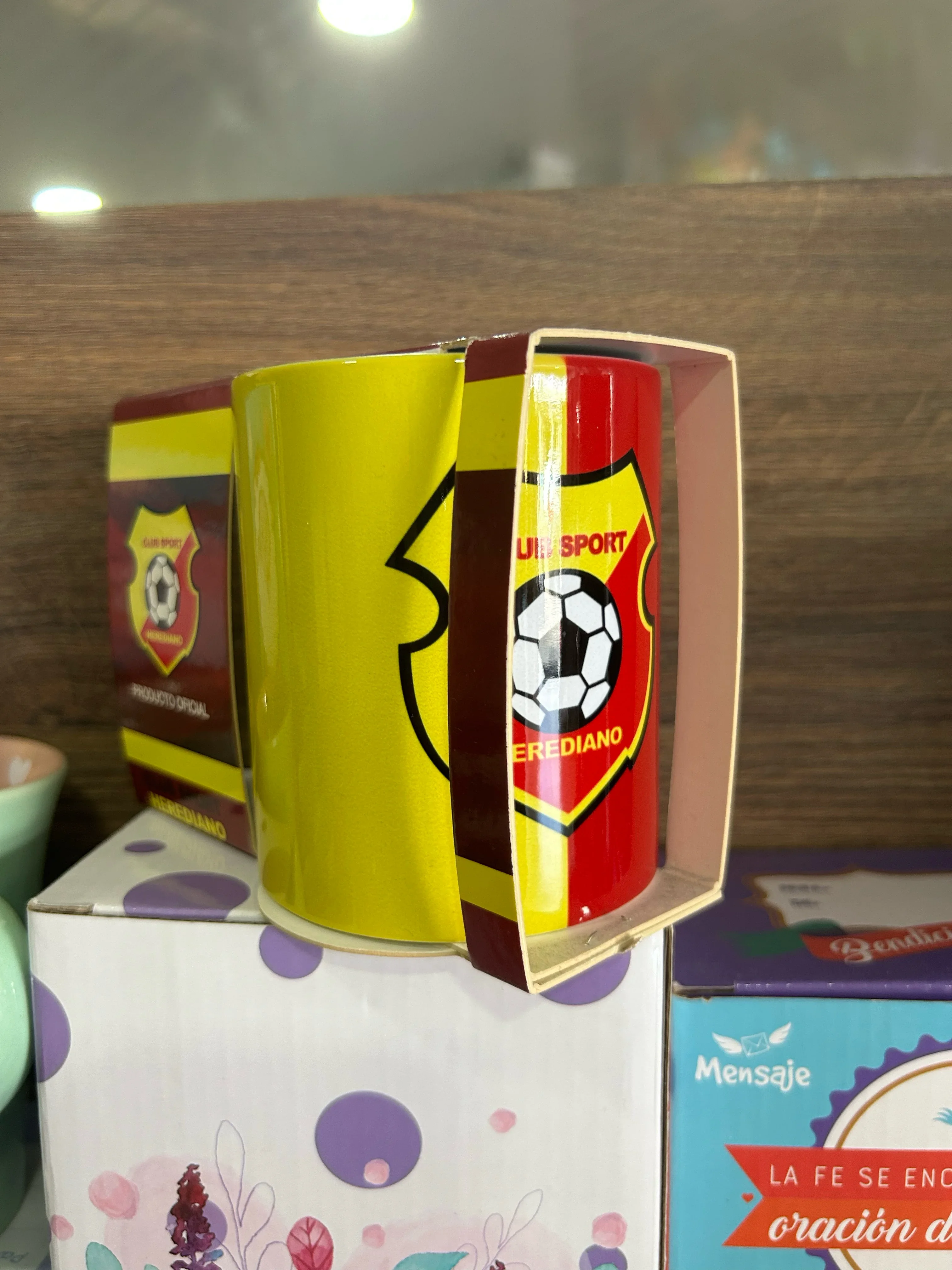 Taza pequeña equipos 5