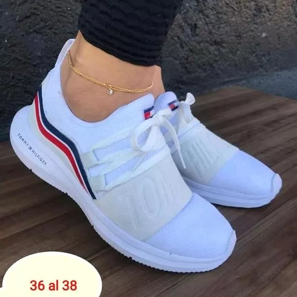 Tommy Hilfiger 2
