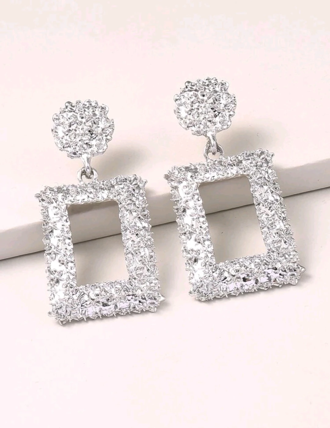 Aretes cuadrados 9