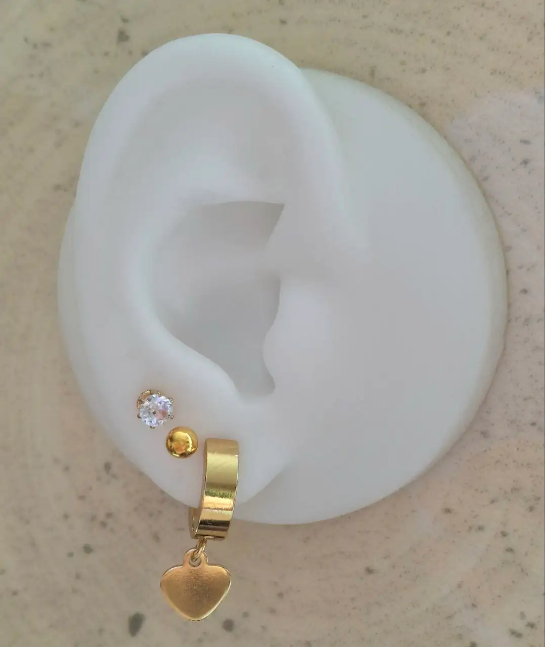 Set x3 Pares de Aretes Corazón REF: J05