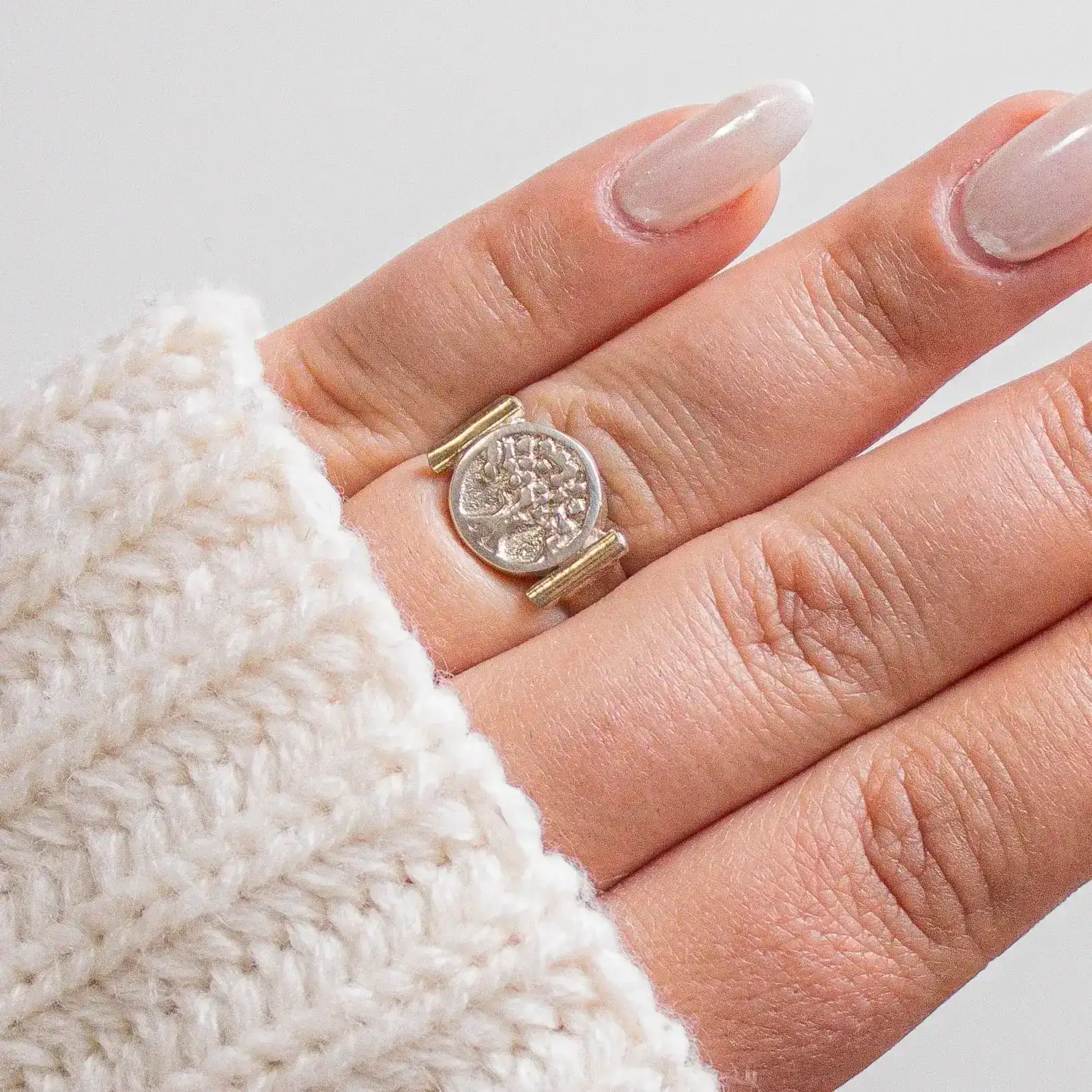 Anillo 18