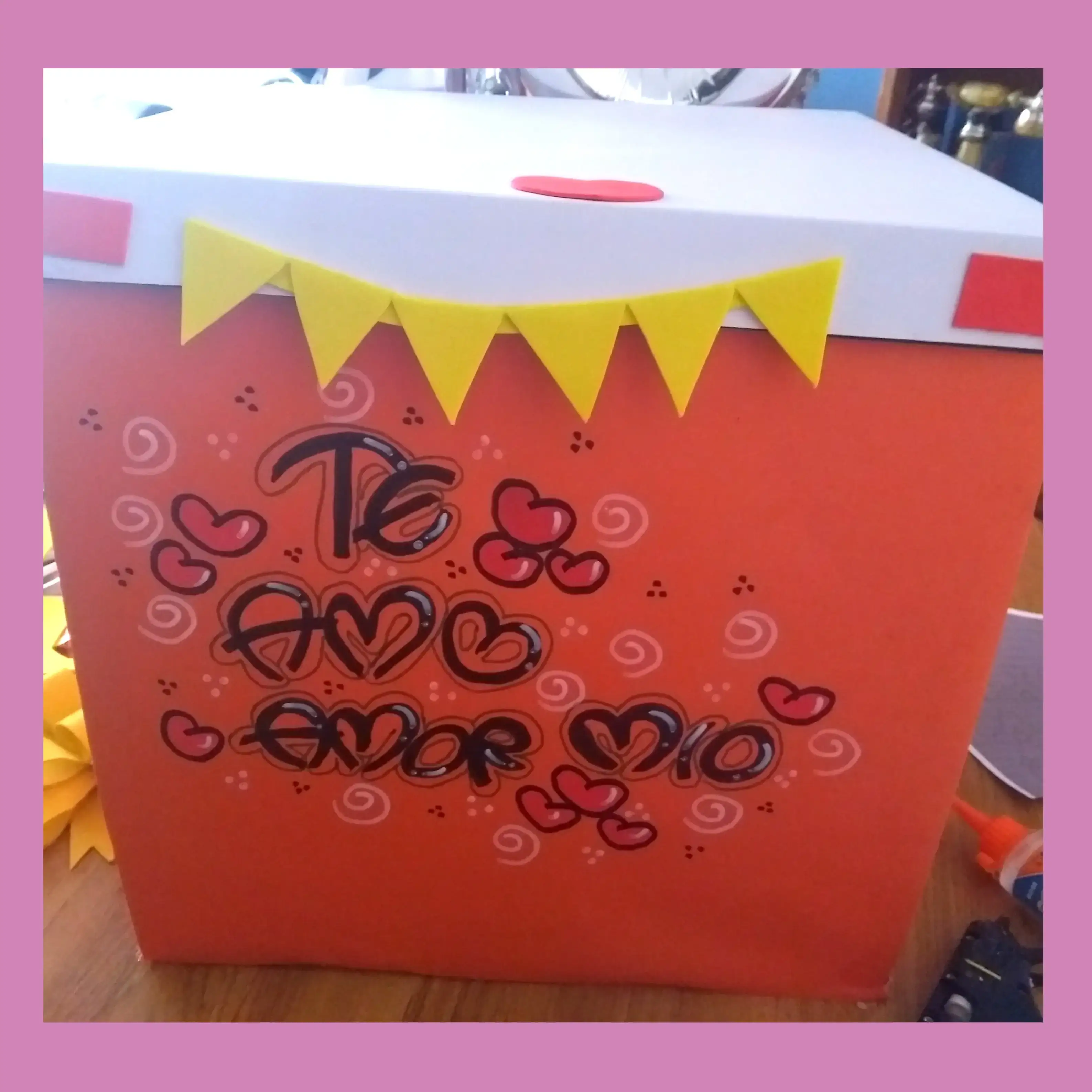 Cajas sorpresa 35*35 cm 