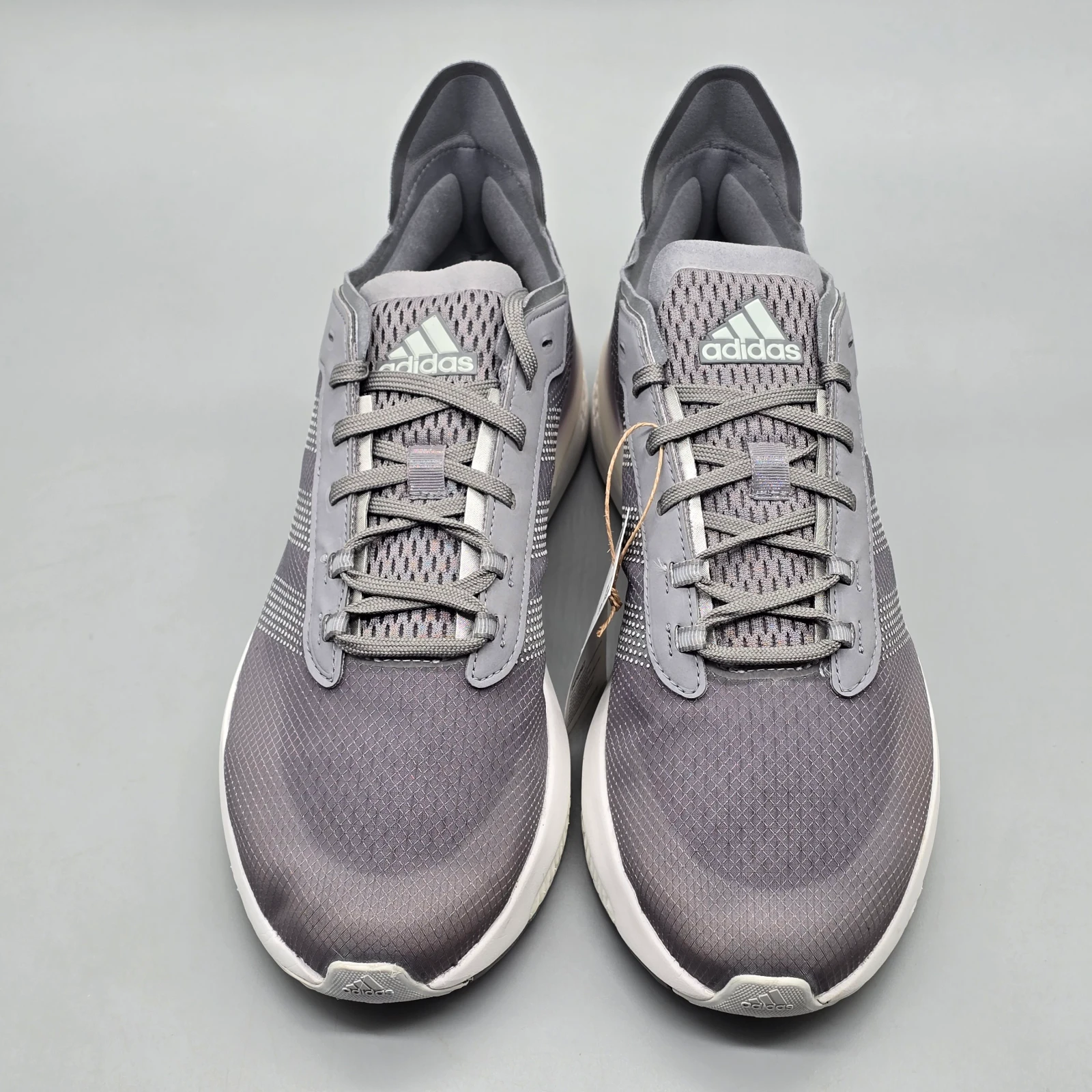 ADIDAS AVRYN 6
