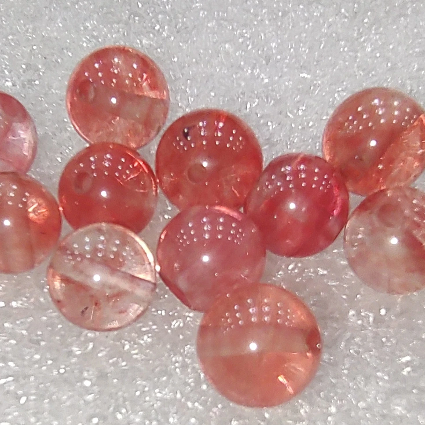Cuentas Redondas Perforadas de Cristal Fresa de 8 mm