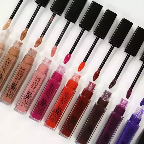 Brillo labial Color Sensational Vivid Hot, varios colores 2