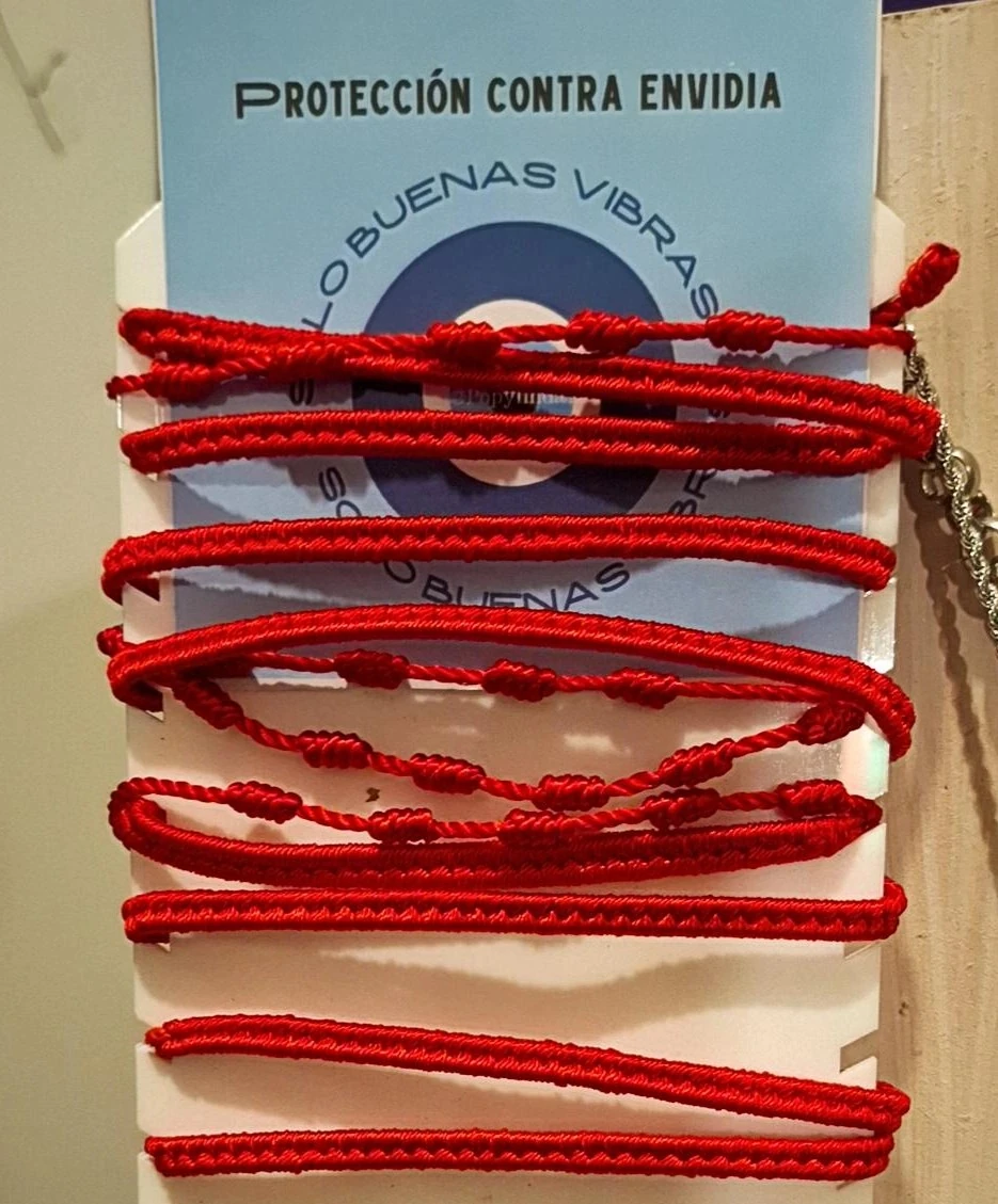 7 nudos, y rojas