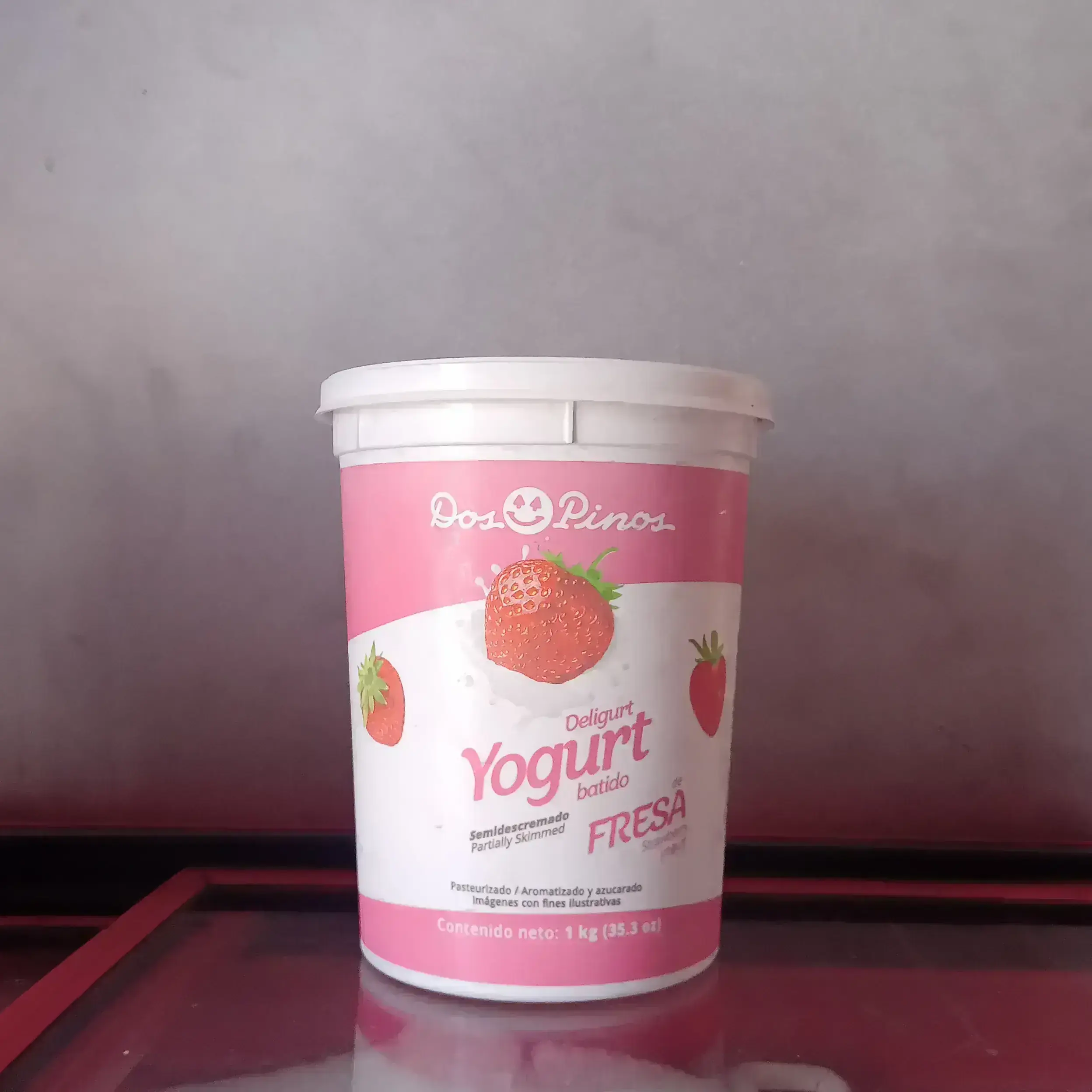 Yogurt dos pinos sabor fresa 1kg 