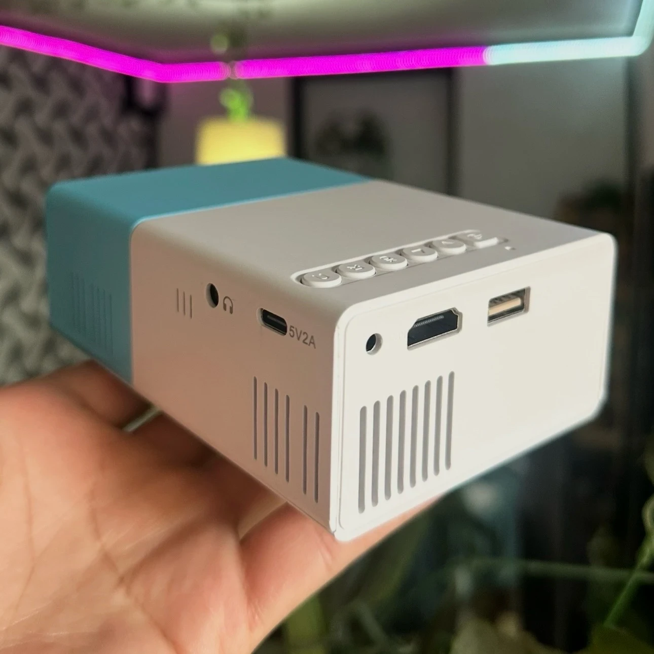 Mini Proyector 4
