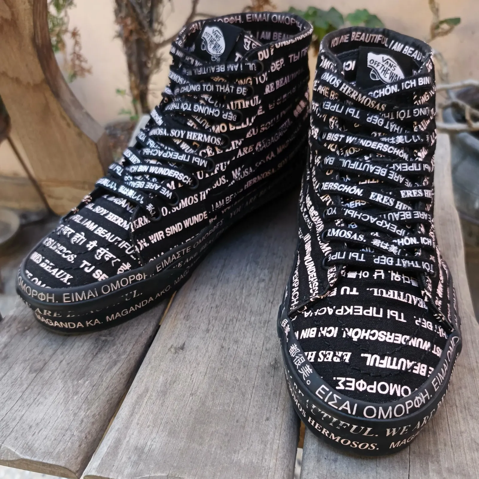 Vans 2