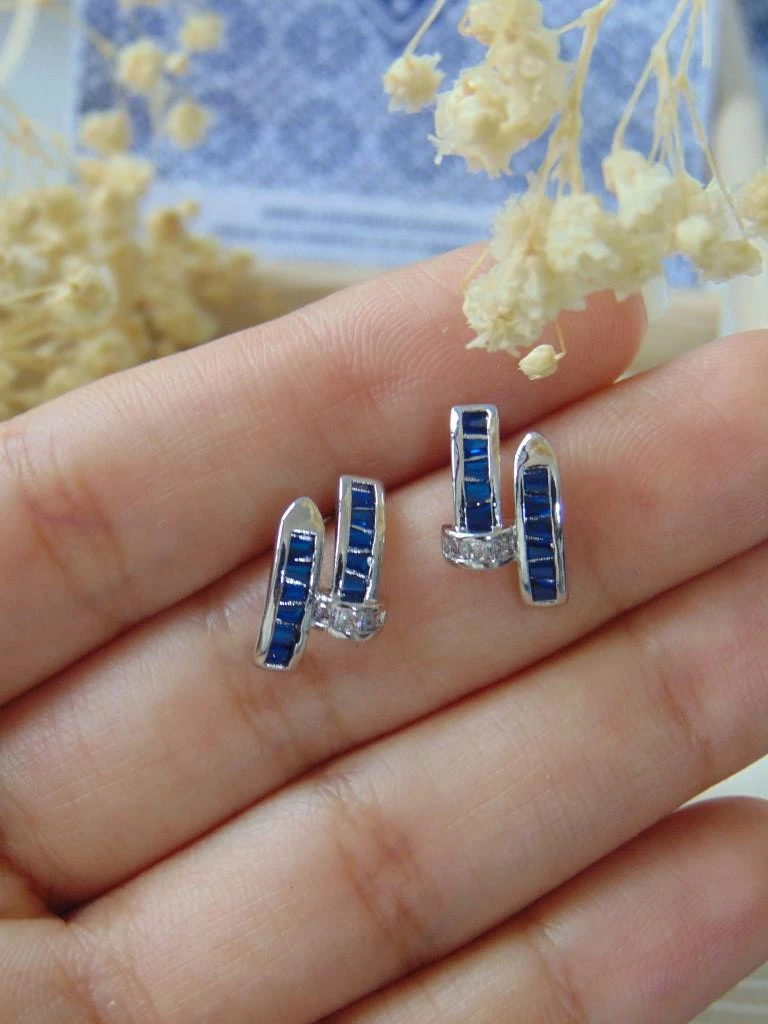 TOPOS RODIO PLATE CLAVO BAGUET AZUL  