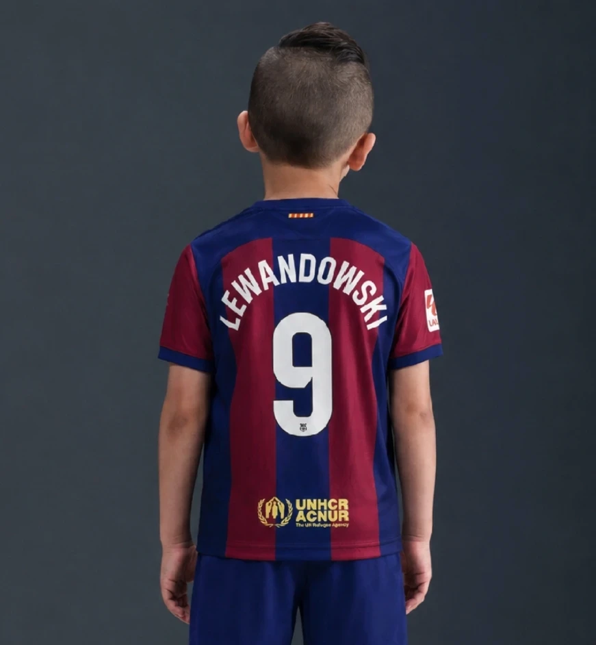 BARCA 9 LEWANDOWSKI  2
