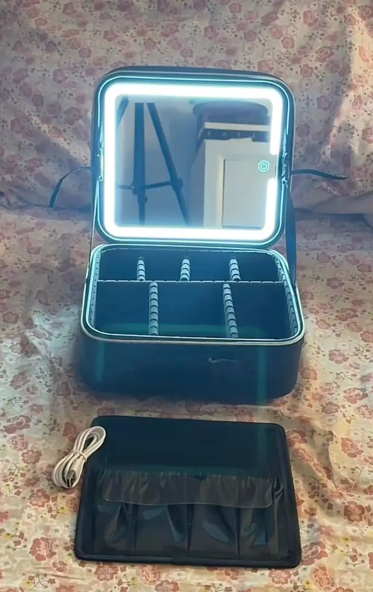 MALETÍN 💼 PARA MAQUILLAJES  2