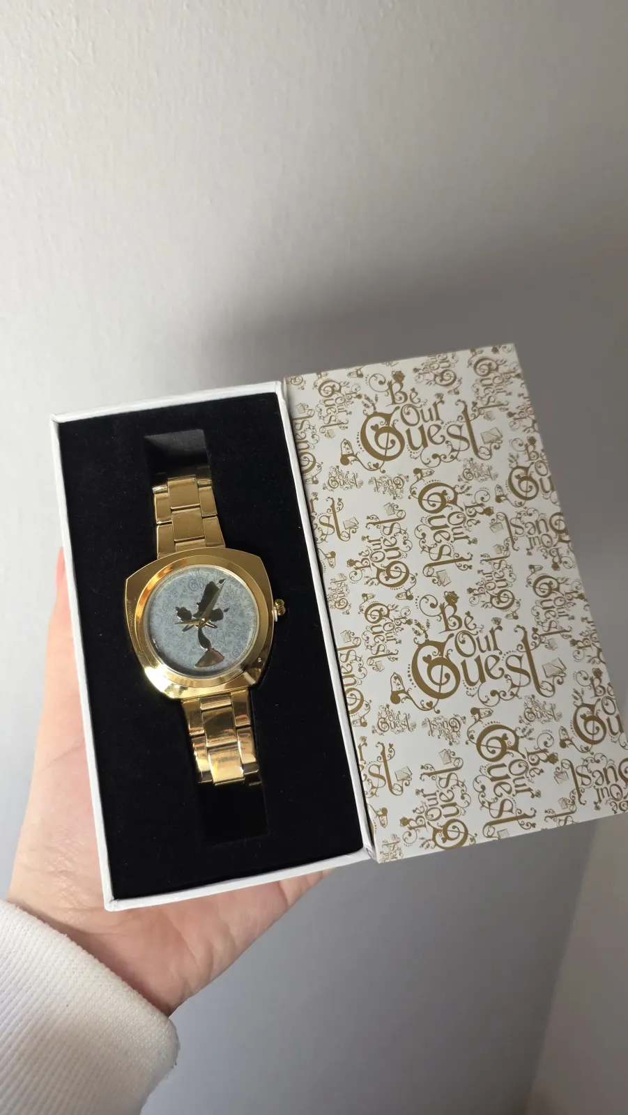 Disney La bella y la bestia reloj Dorado