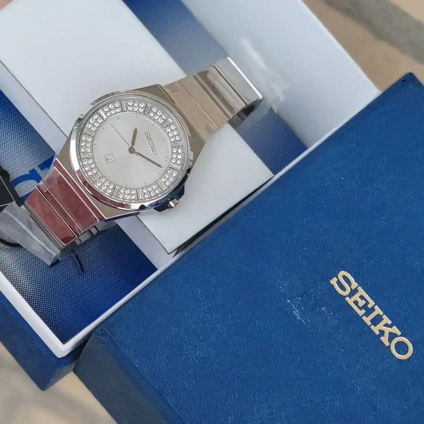 Seiko Sample Watch swarovski crystals 2