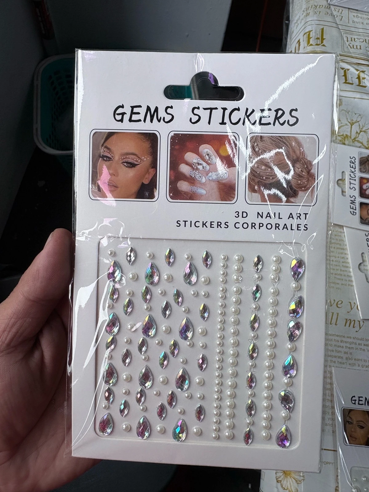 DOCENA DE GEMAS DE PERLAS ADHESIVAS 3