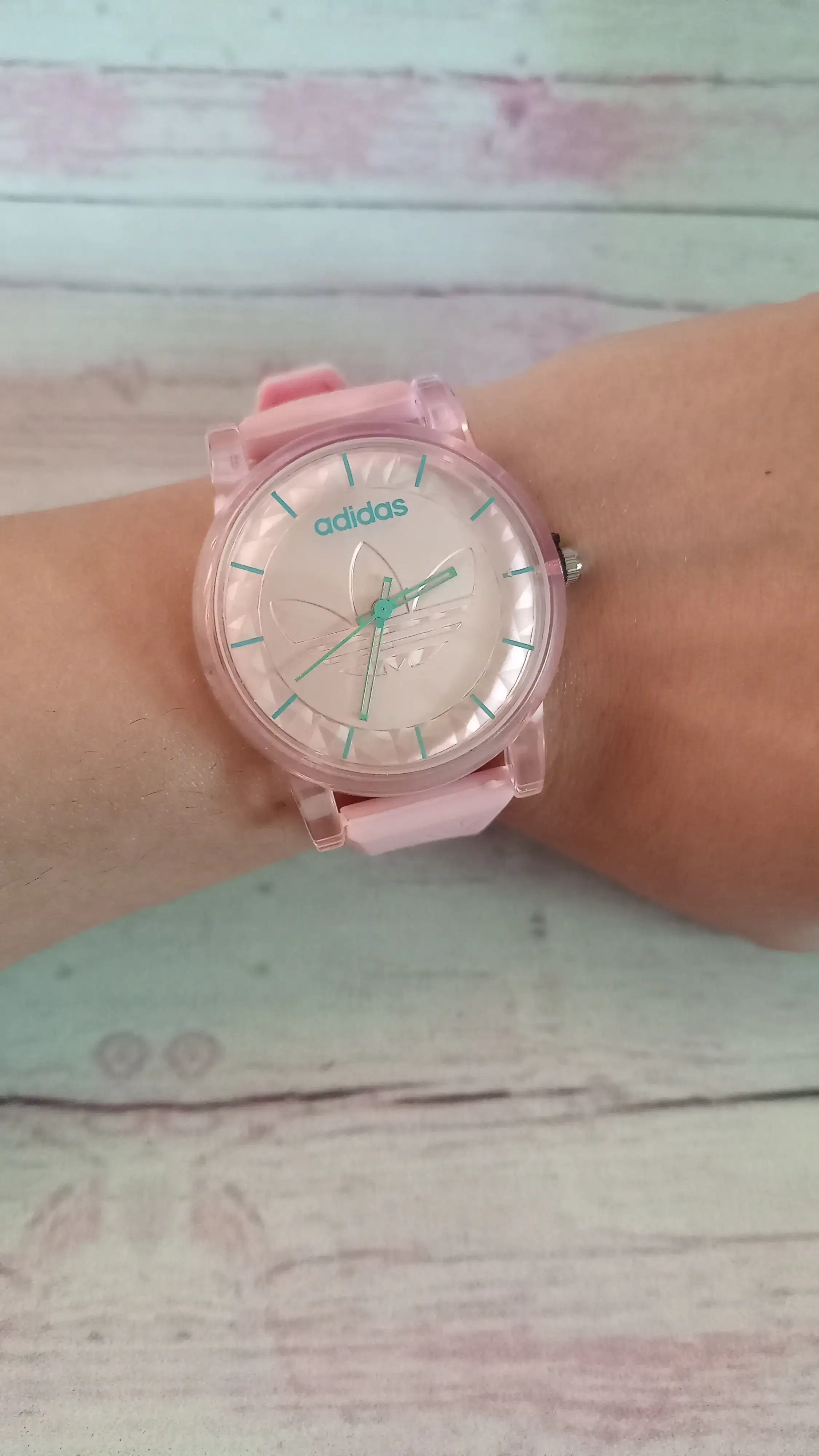 Reloj "ADIDAS" réplica 🩷 Divino!!
