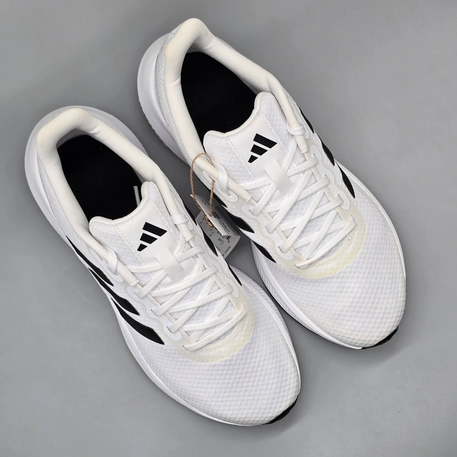 ADIDAS RUNFALCON 3.0 4