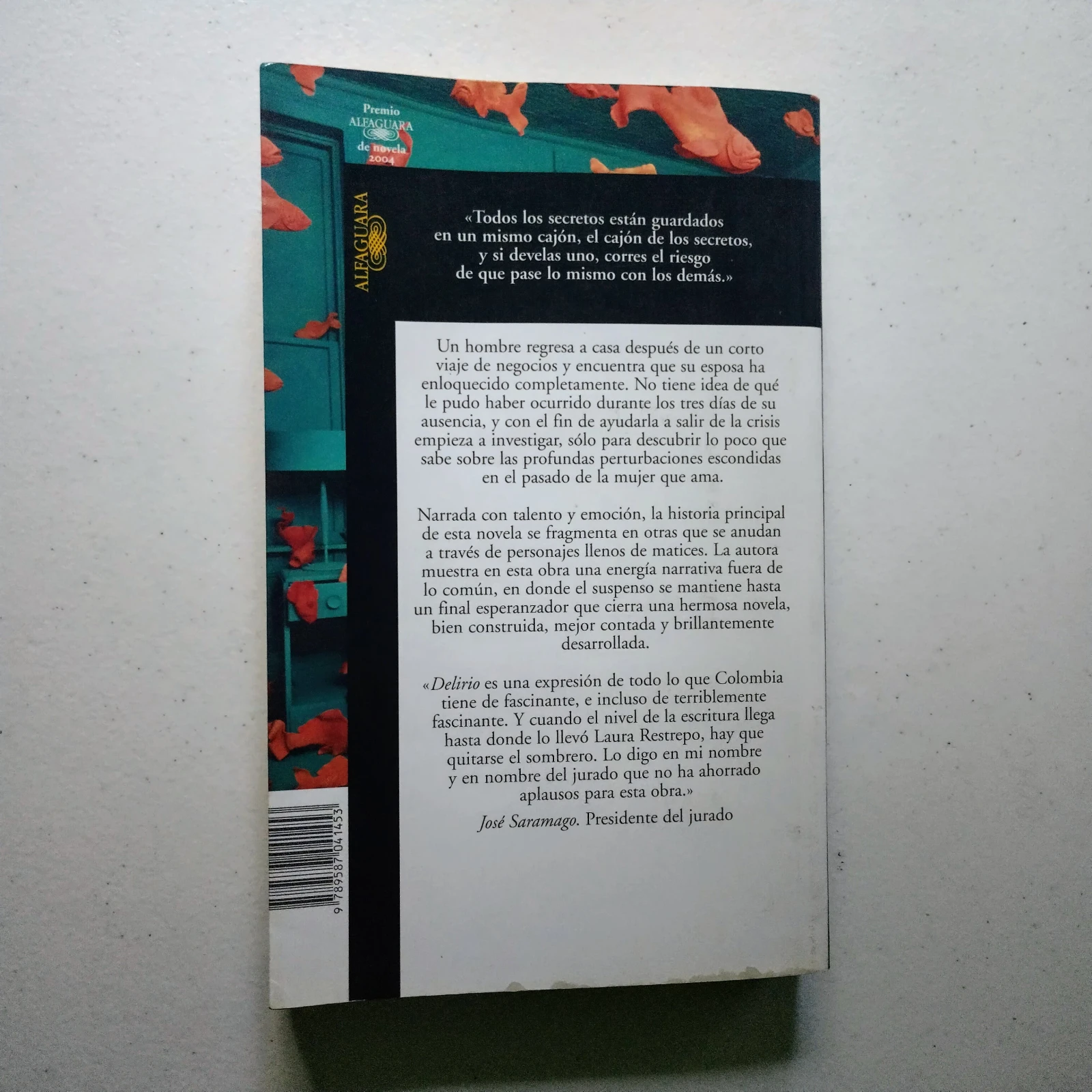 Delirio, Laura Restrepo, usado 2
