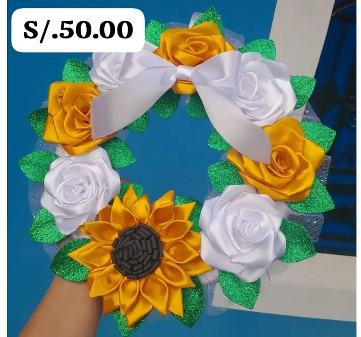 Corona de rosas eternas+ girasol