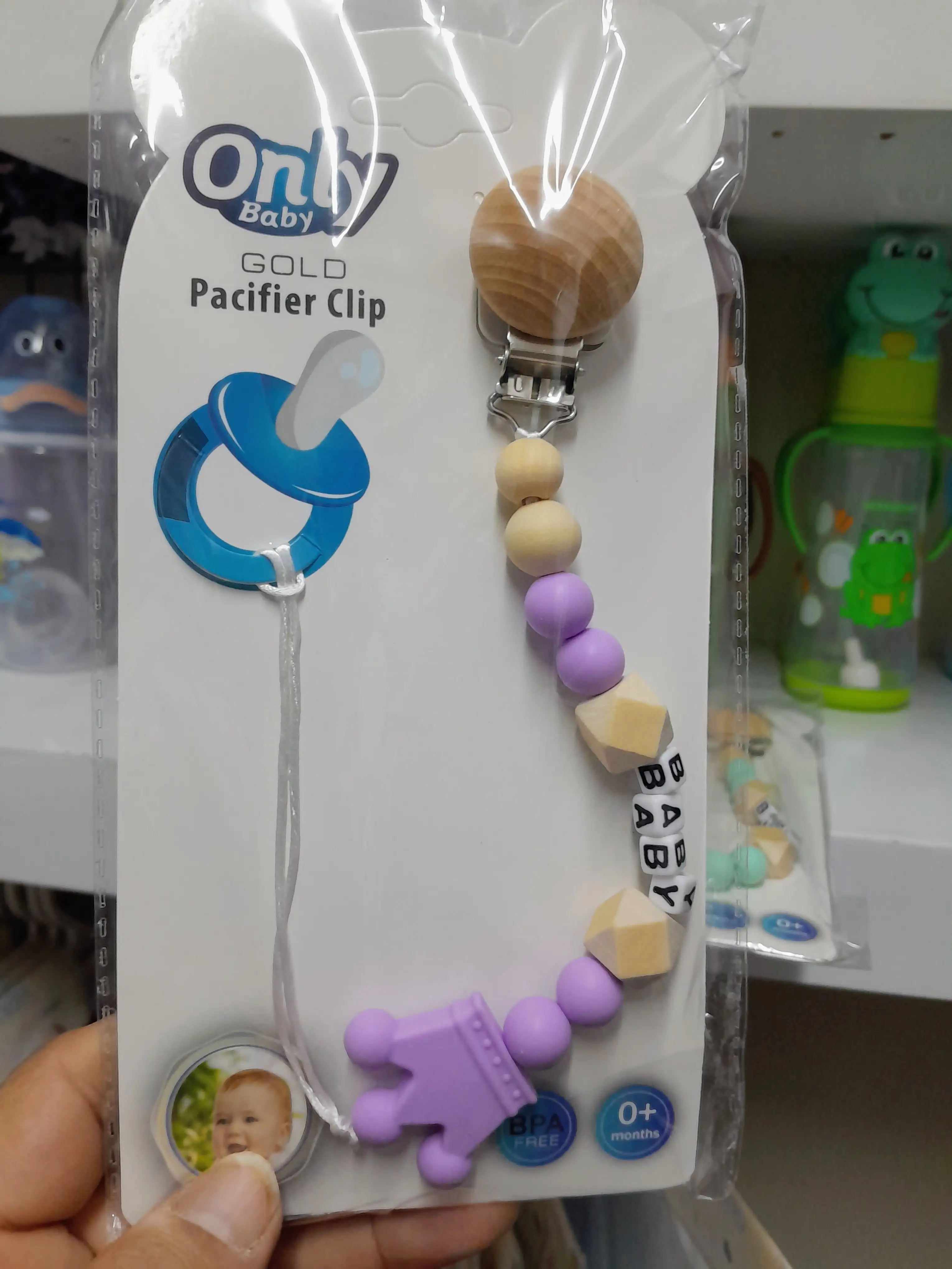 Portachupetes de silicona y madera 3