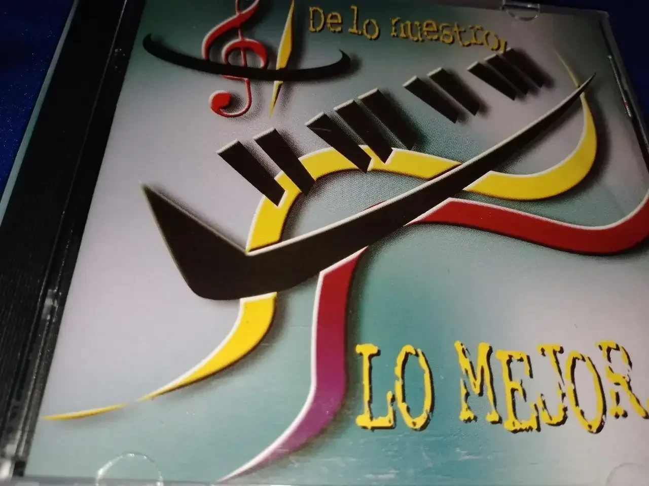 Varios - De Lo Nuestro Lo Mejor Vol. 2 (DISCOLANDIA)