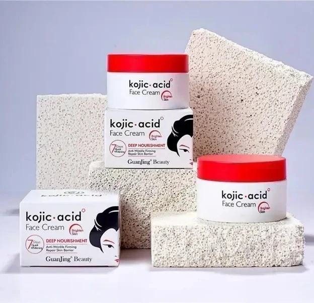 Crema facial aclarante Kojic Acid  🥰💞