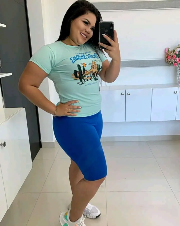 COMPLETO - BLUSA + BIKER  3