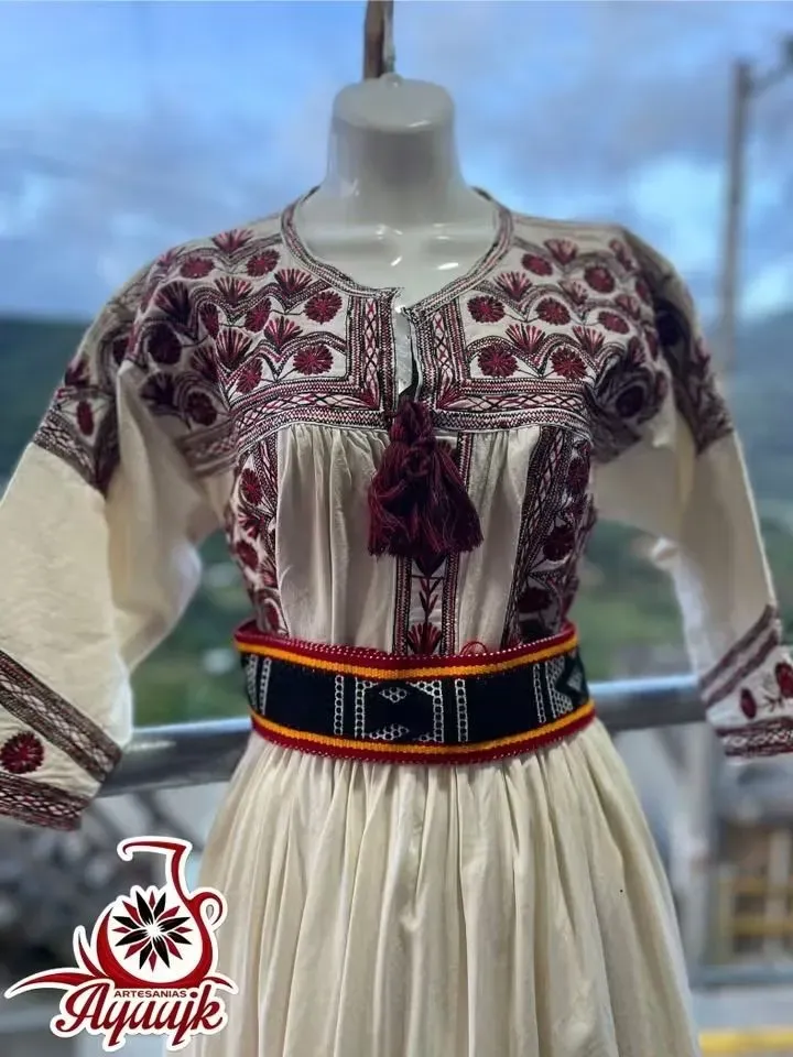 Conjunto Esencia Mixe 3