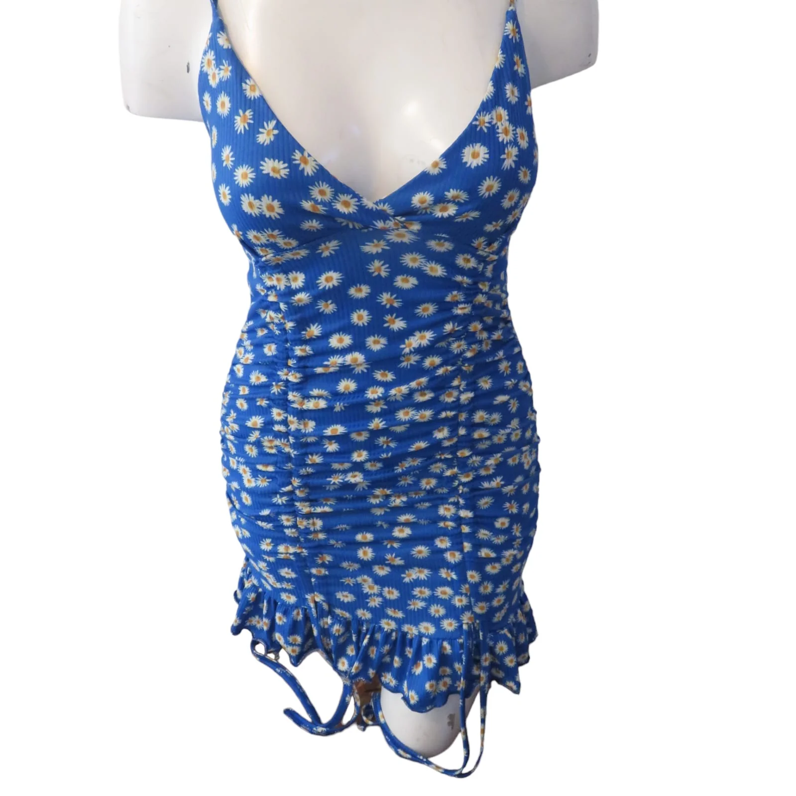 Vestido corto azul floreado
