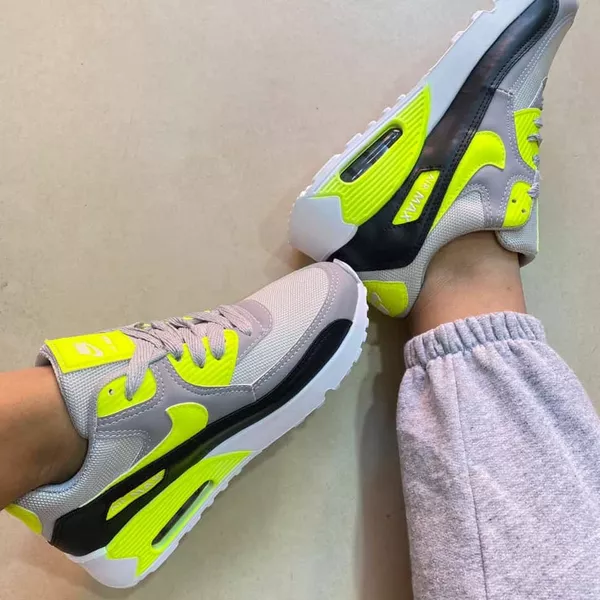 Nike air max