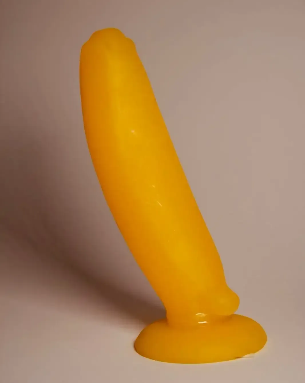 Dildo, maiz, plátano