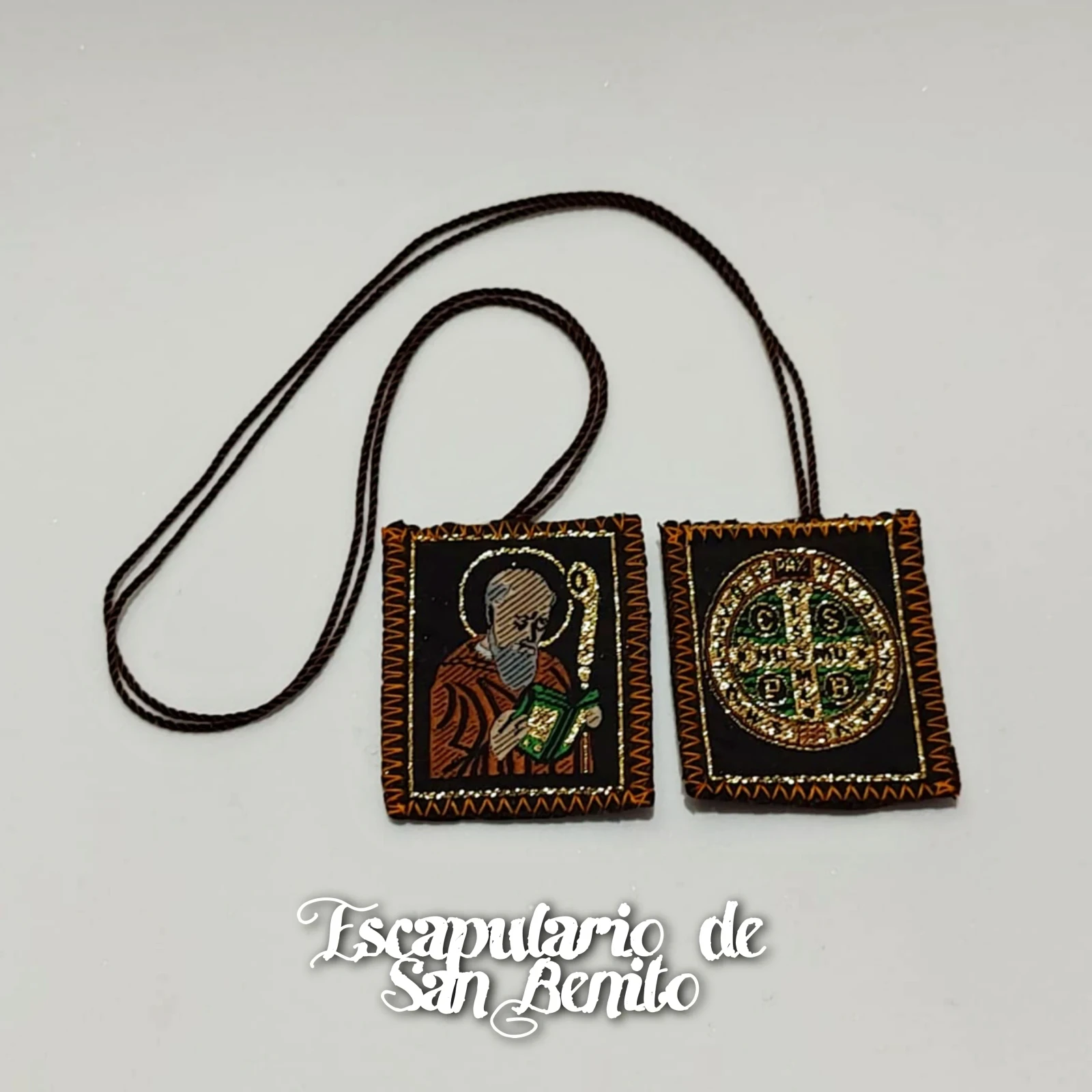 Escapulario de San Benito 2
