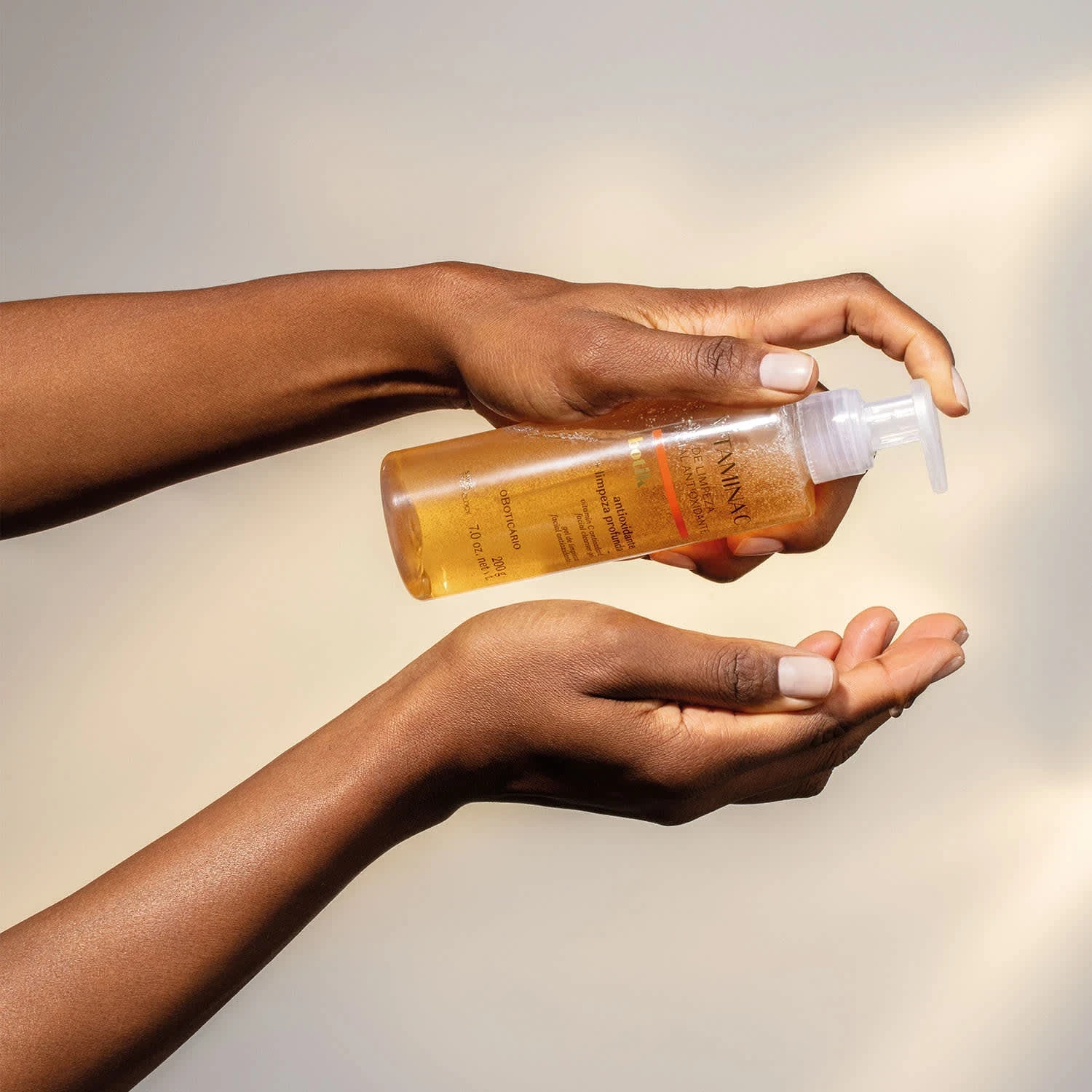 Botik Gel de Limpieza Facial Antioxidante Vitamina C, 200g 3