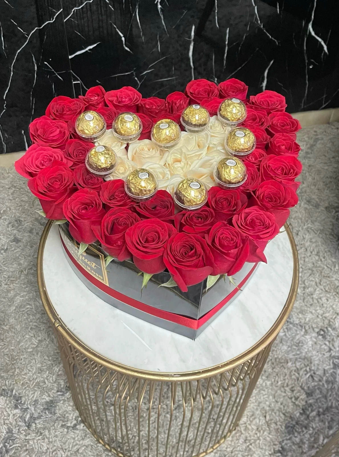 Corazon mediano con ferreros  2