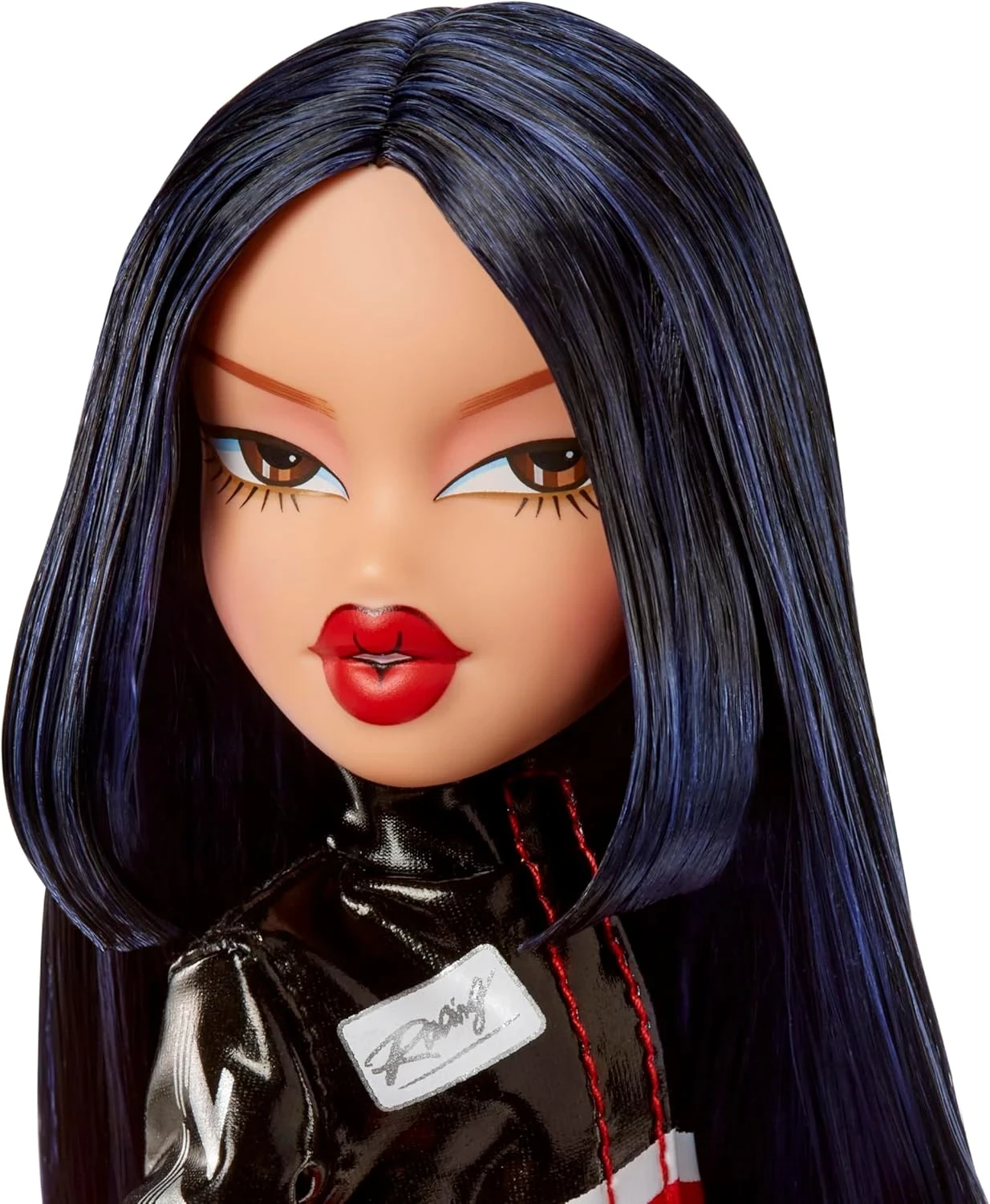 Bratz Muñeca de moda Scorchin' Jade con accesorios 2