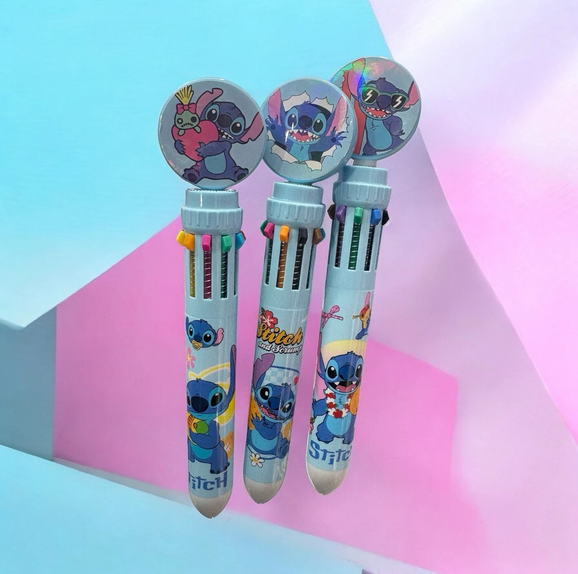 Plumas kpop y stich de 10 tintas  2
