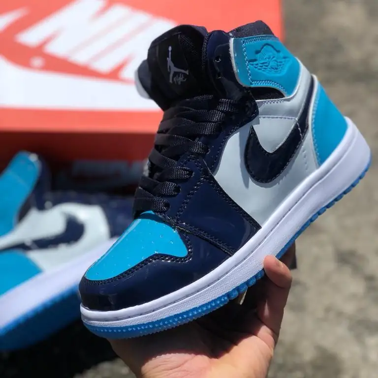Jordan 1 Charol