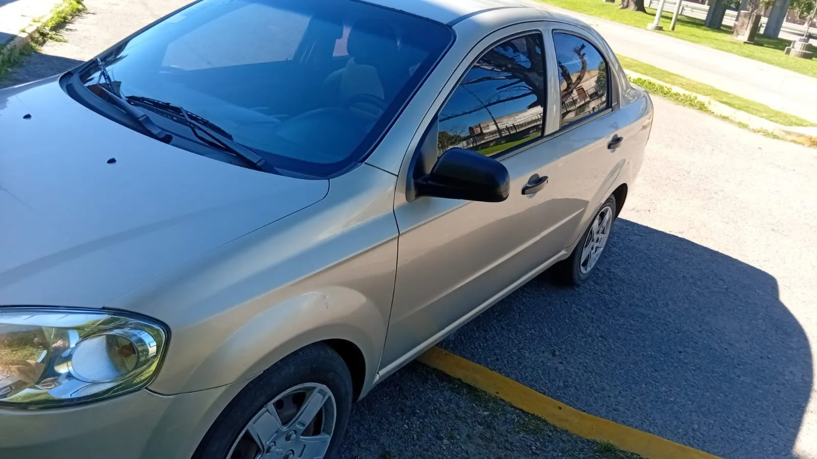 Aveo 2011nafta motor hecho nuevo vtv al dia 2