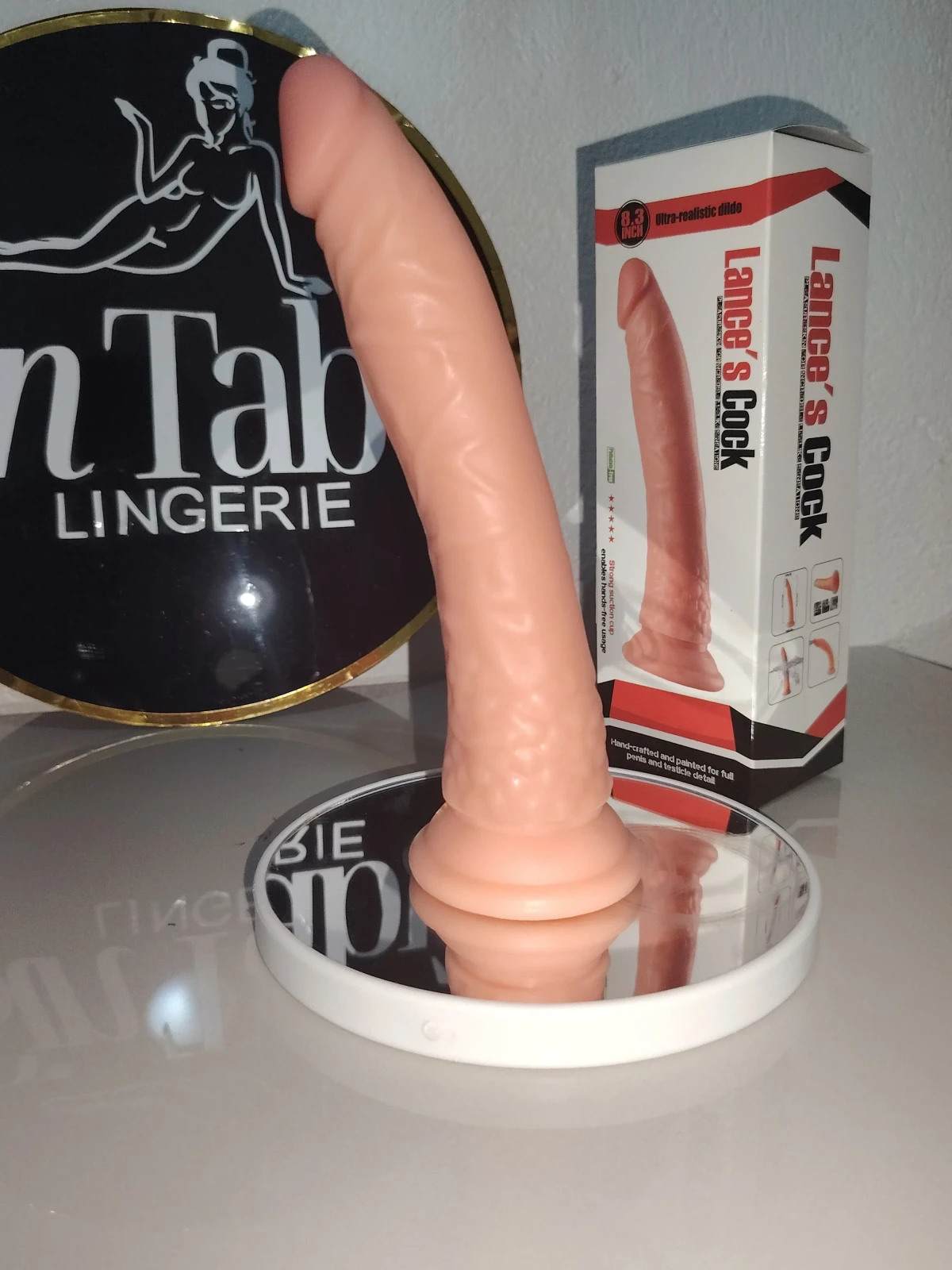 Dildo con Ventosa 