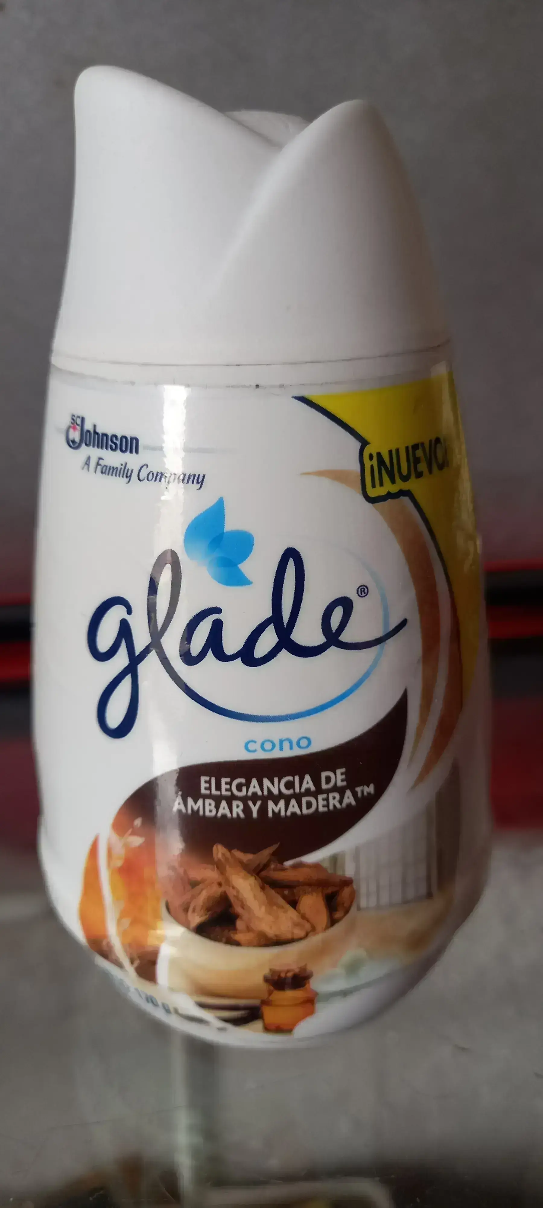Glade cono elegancia de ambar y madera 170g