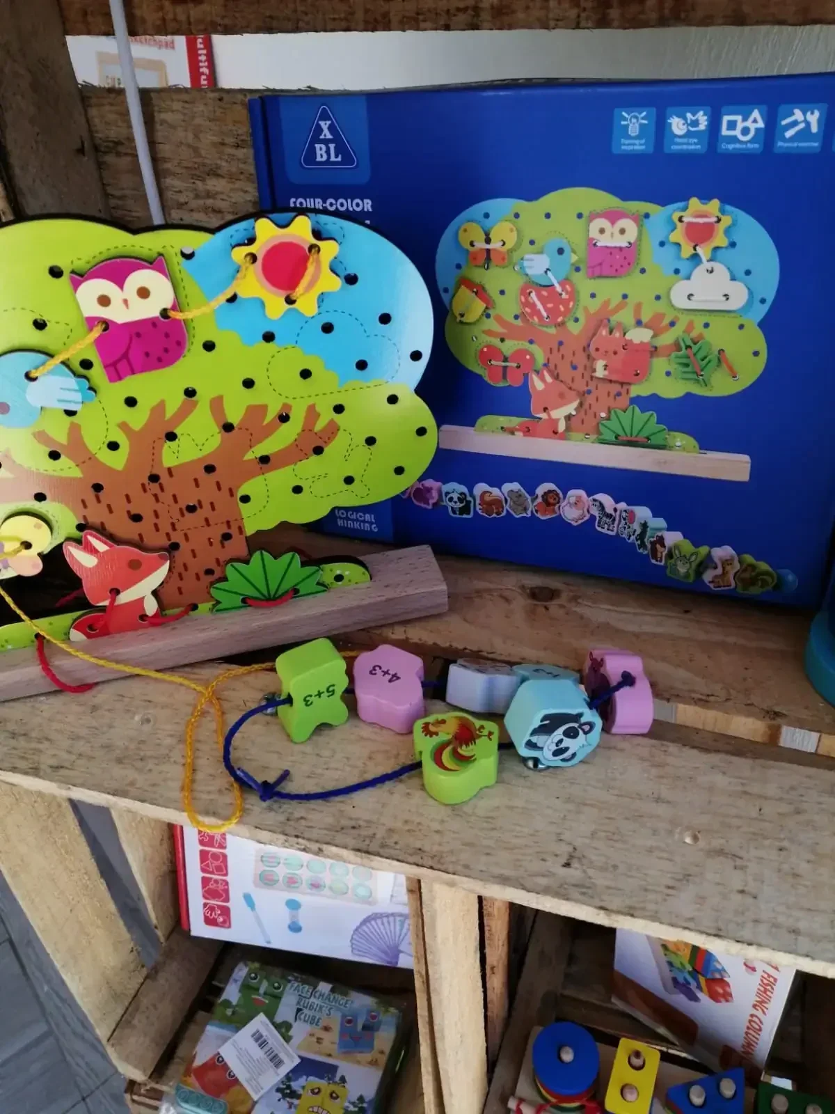 Juego de ensarte