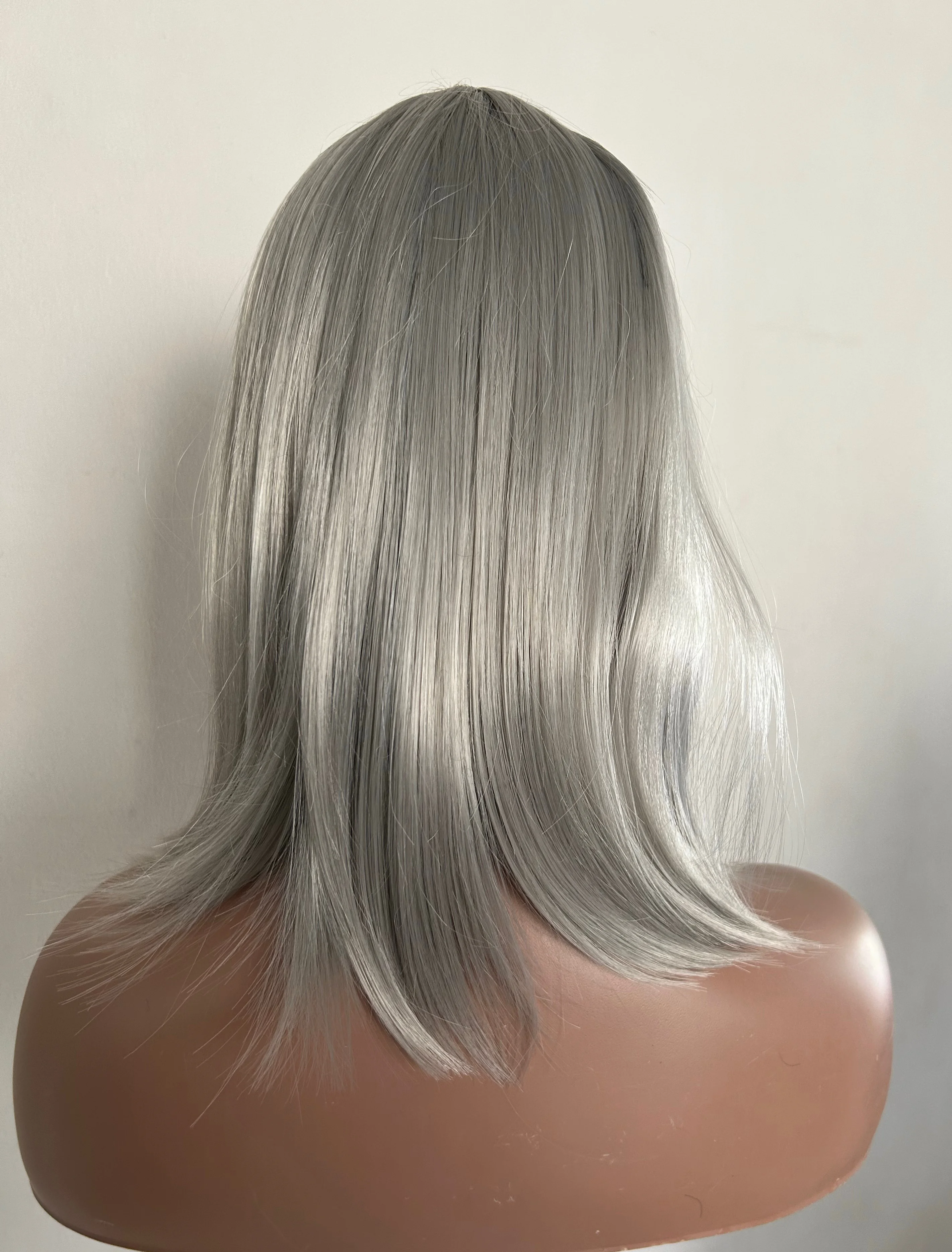 Peluca 12”Gris  3